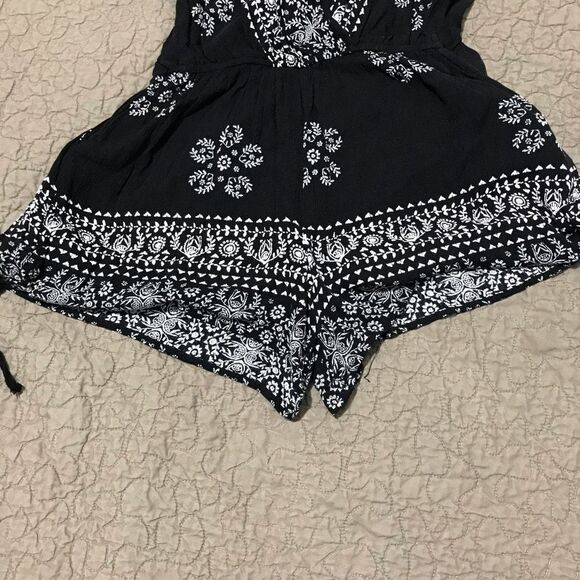 Band of gypsies Floral  Size M….S83 - Picture 7 of 7